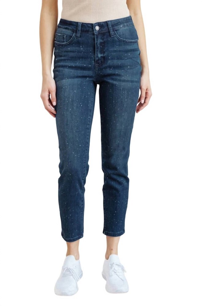 Mid-Rise Relaxed Fit Jeans In Mineral Wash 7704767463484