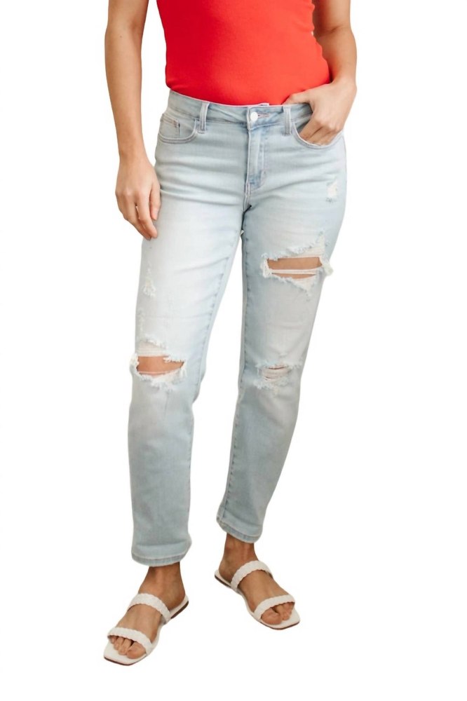 Super Light Destroyed Boyfriend Jeans In Light Wash 7705963659324