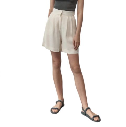 High Waist Pleated Shorts In Cool White 7706230128700