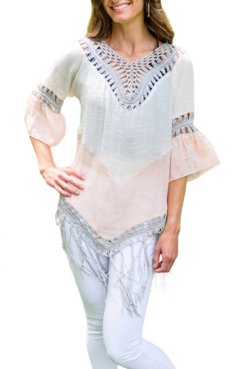Get Me Started Poncho In White/blush 7707833139260